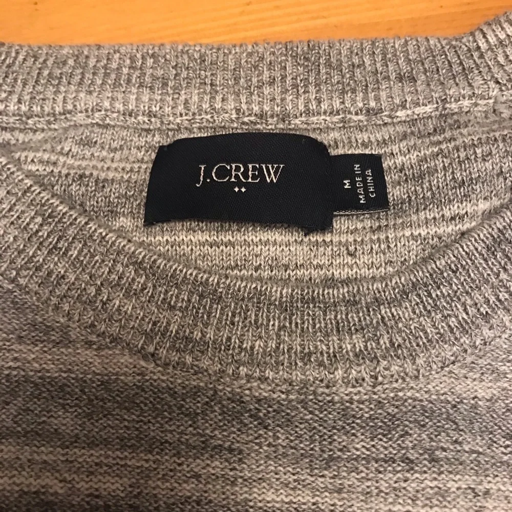 🚣‍♀️ J CREW Basic Cotton Sweater